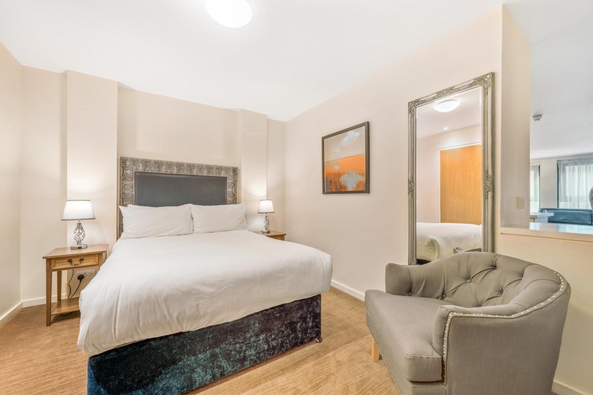 Princes Street Suites Edynburg Zewnętrze zdjęcie