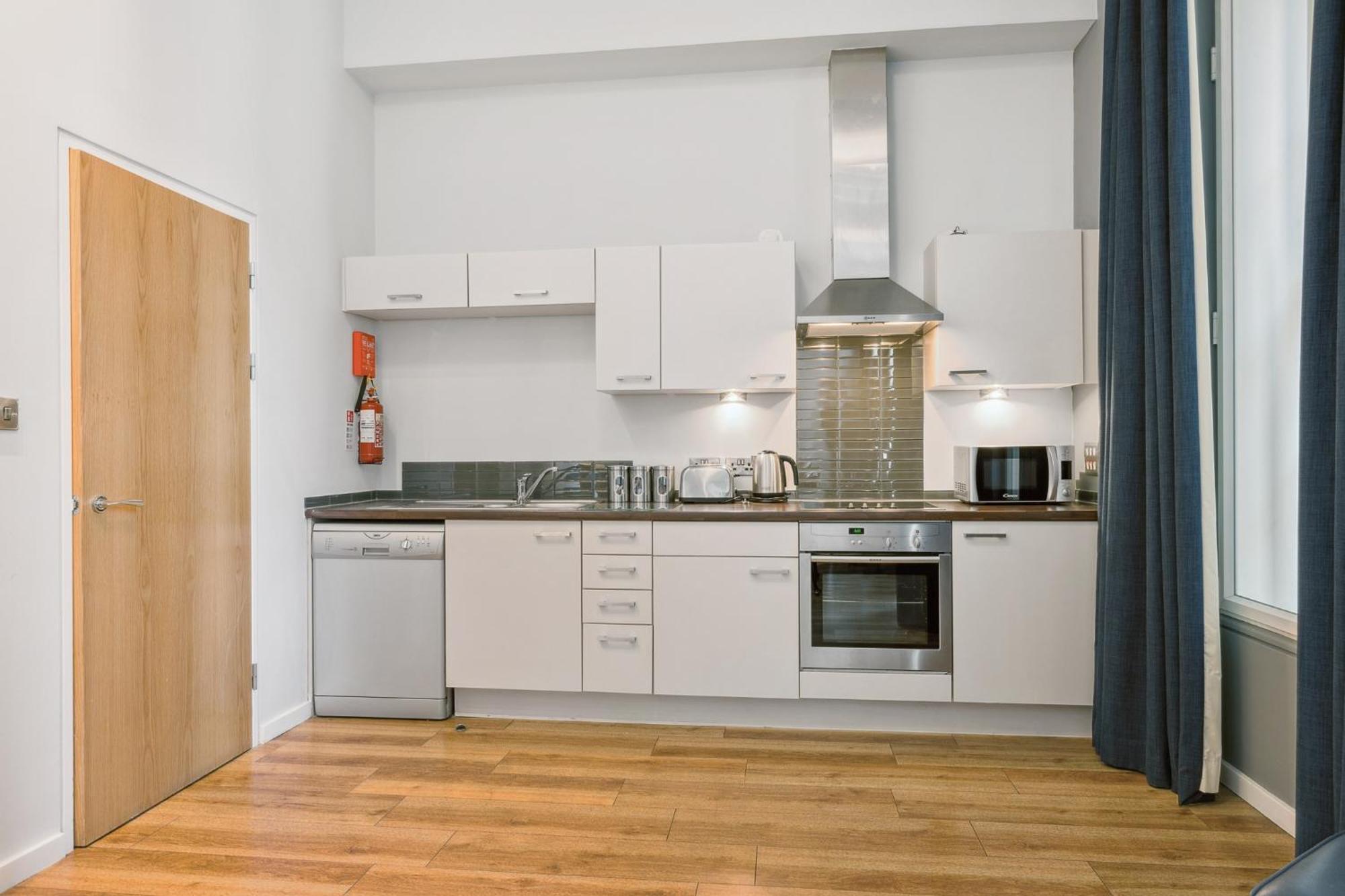 Princes Street Suites Edynburg Zewnętrze zdjęcie