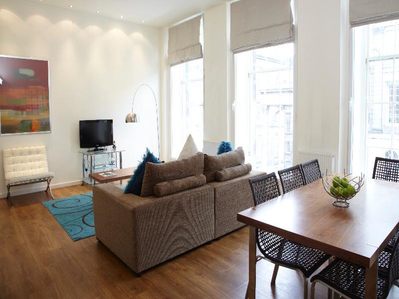 Princes Street Suites Edynburg Zewnętrze zdjęcie